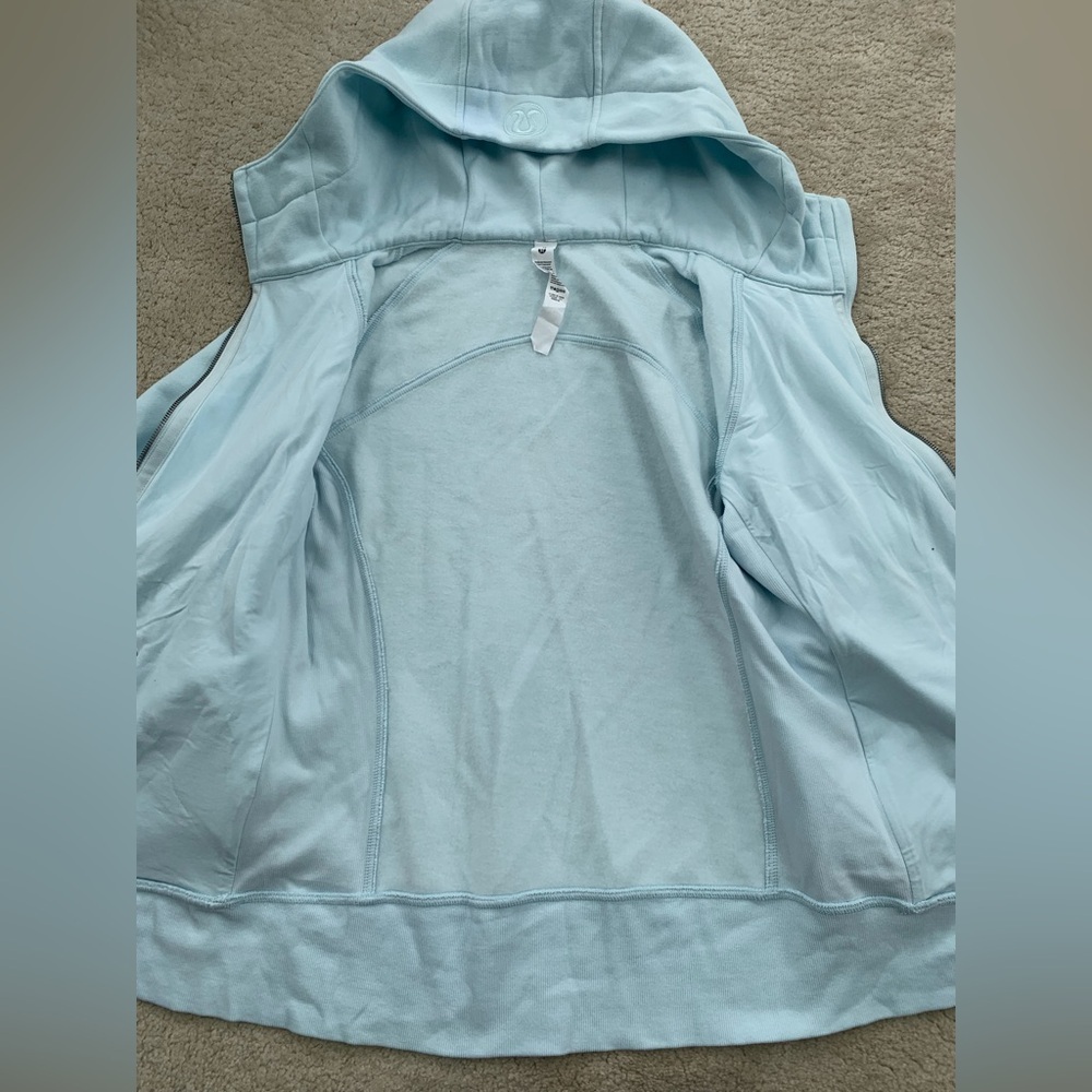 Lululemon Womens Size 12 Scuba Full-Zip Hoodie in Powder Blue Activewear Jacket - Picture 4 of 14